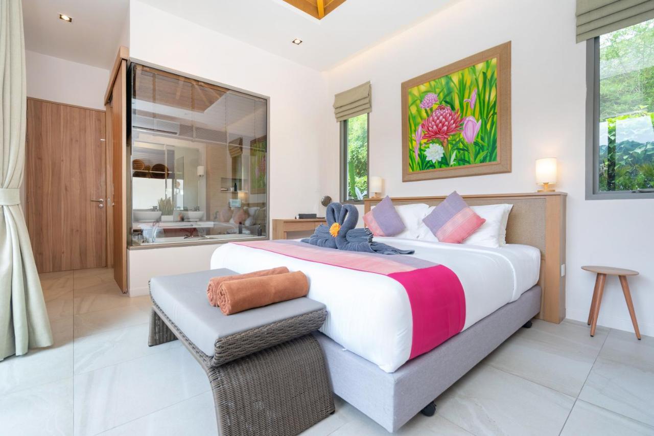 Dalaa 9 Villa Bãi biển Kamala Ngoại thất bức ảnh