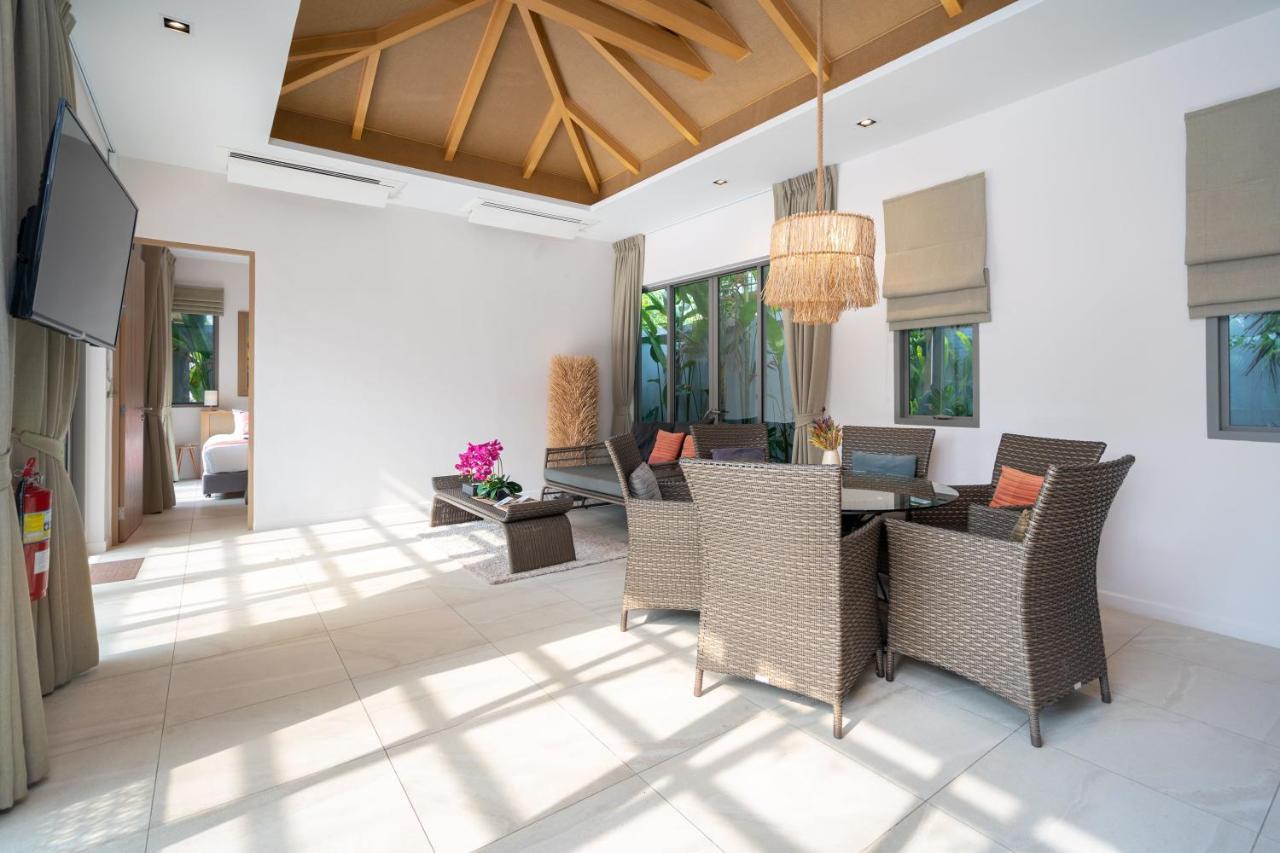 Dalaa 9 Villa Bãi biển Kamala Ngoại thất bức ảnh
